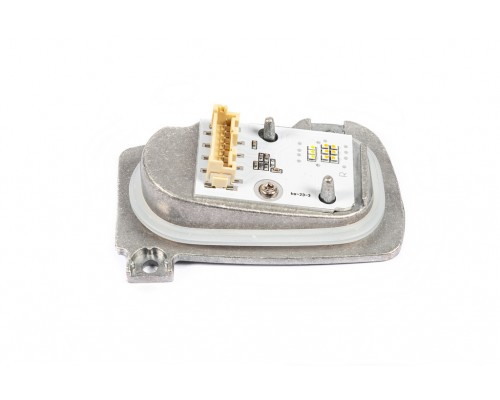 Led-модуль в фару 8V0998474A (1 шт, правый) для Ауди A3 2012-2020 гг