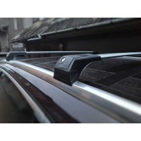 Поперечный багажник на интегрированые рейлинги WingBar (2 шт) Серый для Audi Q7 2015+