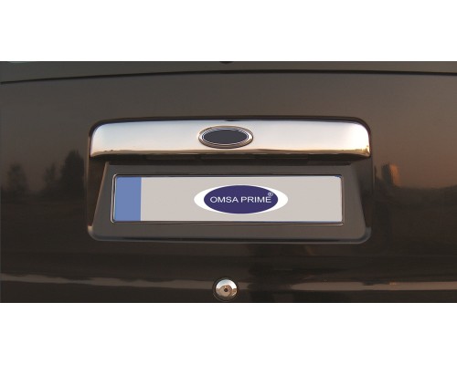 Хром планка над номером (установка на родную, с местом под логотип, нерж) Carmos - Турецкая сталь для Ford Connect 2002-2006 - 54590-11