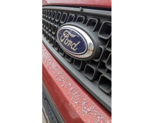 Эмблема передняя (на защелках) для Ford Fusion 2002-2009 - 80744-11