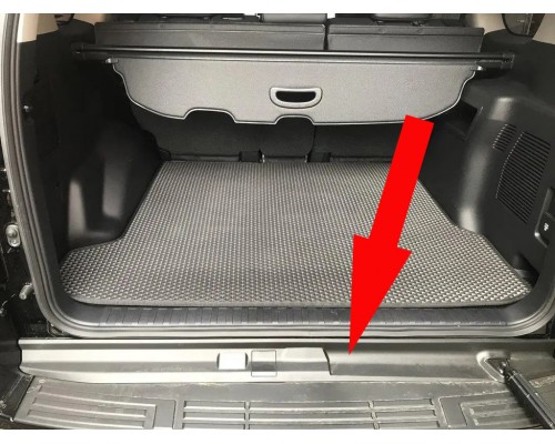 Накладка заднего порога (ABS) для Lexus GX460