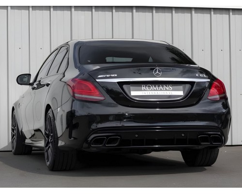 Задний диффузор с насадками (Дизайн С63) для Mercedes C-сlass W205 2014-2021 гг