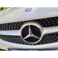 Передня емблема для Mercedes GLA X156 2014-2019
