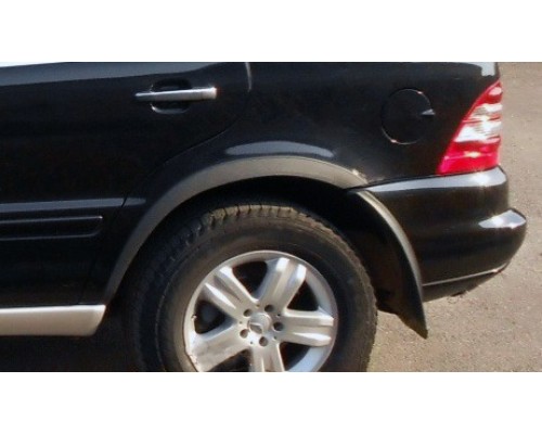 Накладки на арки (4 шт, чорні) для Mercedes ML W163