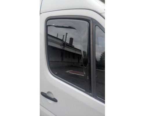 Вітровики вставні (2 шт, HIC) для Mercedes Sprinter 2006-2018 - 64555-11