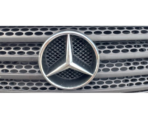 Передняя эмблема для Mercedes Viano 2004-2015 - 77439-11