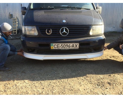 Нижняя накладка на бампер Brabos Style (под покраску) для Mercedes Vito W638 1996-2003 - 49871-11