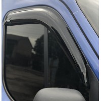Ветровики (2 шт, Niken) для Nissan NV400 2010+
