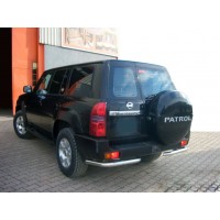 Задні кути AK003 (2 шт, нерж.) для Nissan Patrol Y61 1997-2011
