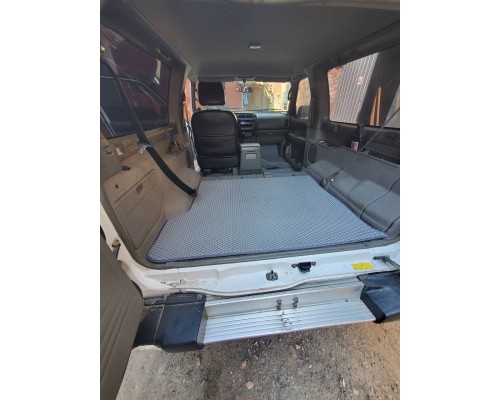 Коврик багажника Короткий (EVA, серый) для Nissan Patrol Y61 1997-2011 - 63353-11