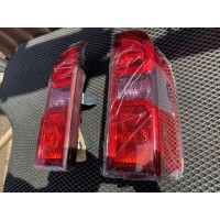 Задні ліхтарі RED (2004-2008, 2 шт) для Nissan Patrol Y61 1997-2011