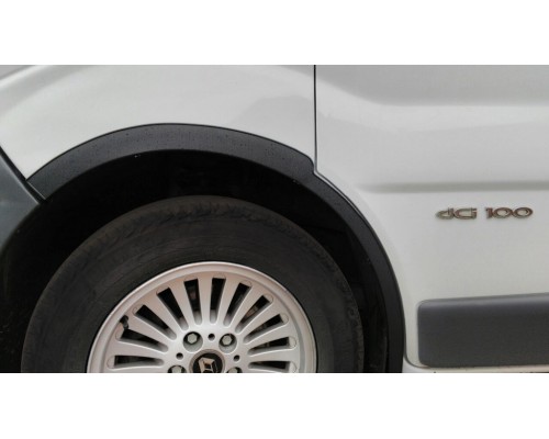 Накладки на колісні арки (4 шт, чорні) 2001-2007, чорний метал для Nissan Primastar 2002-2014 - 55781-11