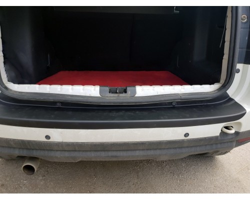 Накладка на задній бампер EuroCap (ABS) для Nissan Terrano 2014+ - 64811-11