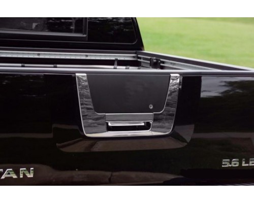 Хром накладка на багажник (пласт) для Nissan Titan 2004-2011 - 60956-11