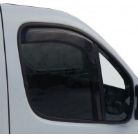 Ветровики вставные (2 шт, HIC) для Opel Vivaro 2001-2015