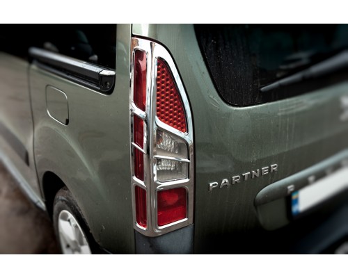 Накладка на стопи Кутові (2 шт, пласт) для Peugeot Partner Tepee 2008-2018 - 80140-11