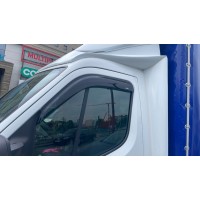 Ветровики (2 шт, HIC) для Renault Master 2011+