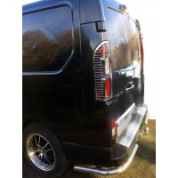Задние уголки (2 шт, нерж) для Renault Trafic 2015+