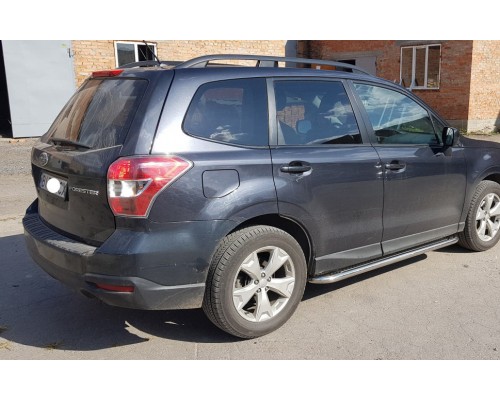 Боковые пороги Premium (2 шт., нерж.) Ø60 для Subaru Forester 2013-2018
