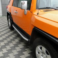 Боковые пороги Fullmond (2 шт, алюм) для Toyota FJ Cruiser