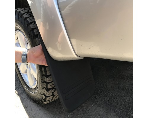 Задні бризковики довгі (2 шт, Б-якість) для Toyota Hilux 2006-2015 - 60990-11