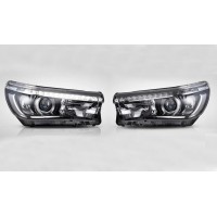 Передняя оптика ОЭМ V2 2015-2019 (2 шт) для Toyota Hilux 2015- гг