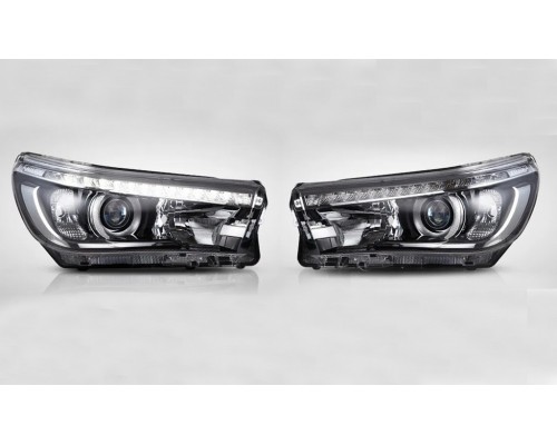 Передняя оптика ОЭМ V2 2015-2019 (2 шт) для Toyota Hilux 2015- гг