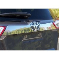 Накладка над номером бампер Libao 2013-2016 (нерж) для Toyota Rav 4 2013-2018