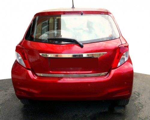 Кромка багажника (нерж.) для Toyota Yaris 2010-2020