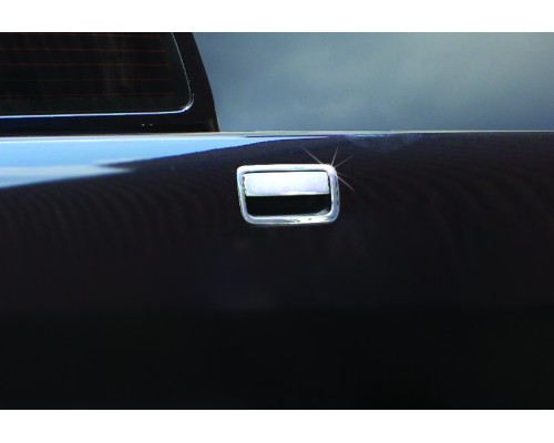 Накладка на ручку багажника (нерж) OmsaLine - Итальянская нержавейка для Volkswagen Amarok - 55458-11