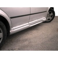Бічні пороги (під фарбування) для Volkswagen Golf 4