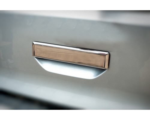 Накладка на заднюю ручку (нерж) OmsaLine - Итальянская нержавейка для Volkswagen T6 2015+, 2019+ - 56652-11