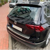 Volkswagen Tiguan 2016+ Накладка на задний бампер (OmsaLine, нерж)