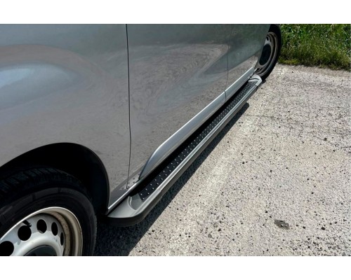 Боковые Подножки Allmond Black (2 шт., Алюминий) XS – Короткая База для Peugeot Traveller 2017- гг